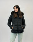 Giacca piumino sciancrato con zip
