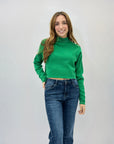 Pullover lupetto crop tinta unita