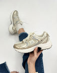 Sneakers con suola alta N