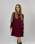Abito con maniche in organza