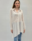 Camicia a righe con fondo asimmetrico