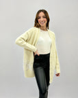 Cardigan misto lana con ricami e perle
