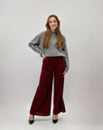 Pullover crop con rotture