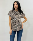 Maglia in raso con stampa maculata