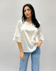 Maglia in raso con maniche campana