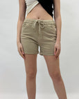 Pantaloncini con elastico in vita