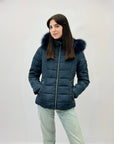 Giacca piumino sciancrato con zip