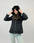 Giacca piumino sciancrato con zip