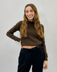 Pullover crop con intrecci