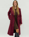 Cappotto doppiopetto con cintura – Eleganza senza tempo