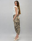 T-shirt in cotone con maniche in pizzo volant