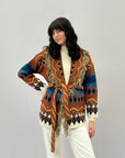 Cardigan Etnico con Frange e Cintura – Fantasia Geometrica Multicolor