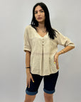 Camicia con fantasia e bottoni