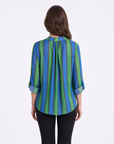 Camicia donna a righe verticali con collo alla coreana