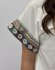 T-shirt in cotone con maniche ampie e ricami