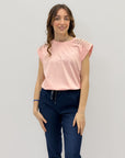 T-shirt con borchie