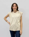 T-shirt con borchie