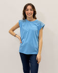 T-shirt con borchie