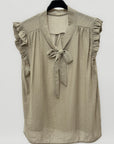 Blusa con fiocco e volant elegante e super femminile