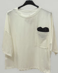 T-shirt con taschino e dettaglio cuore