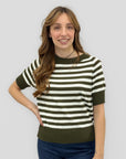 Maglia a righe con dettagli a costine