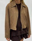 Giacca Donna Effetto Scamosciato con Borchie e Zip
