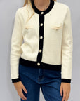 Cardigan Bicolore con Bottoni Gioiello - Chic