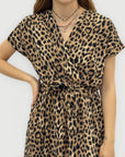 Abito Lungo Animalier con Scollo Incrociato
