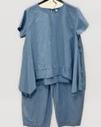 Completo con Maglia e Pantalone Ampio