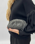 Clutch in vera pelle scamosciata Made in Italy con tracolla – Eleganza senza tempo