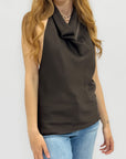 Top con Scollo Drappeggiato
