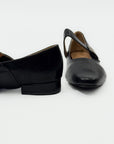 Ballerine Mary Jane con fibbia dorata – Eleganza minimal e comfort assoluto