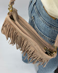 Borsa a tracolla in pelle scamosciata con frange – modello Wild West
