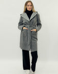 Cappotto con cintura – Eleganza minimal e calore avvolgente