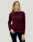 Maglia con bordi a contrasto – Lana e cashmere per un comfort raffinato