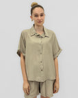 Completo con Camicia e Shorts