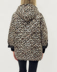 Piumino leopardato con cappuccio