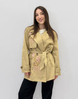 Trench premium con ricami fiori