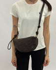 Borsa a tracolla in suede