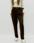 Pantaloni a vita alta – Linea morbida e versatile