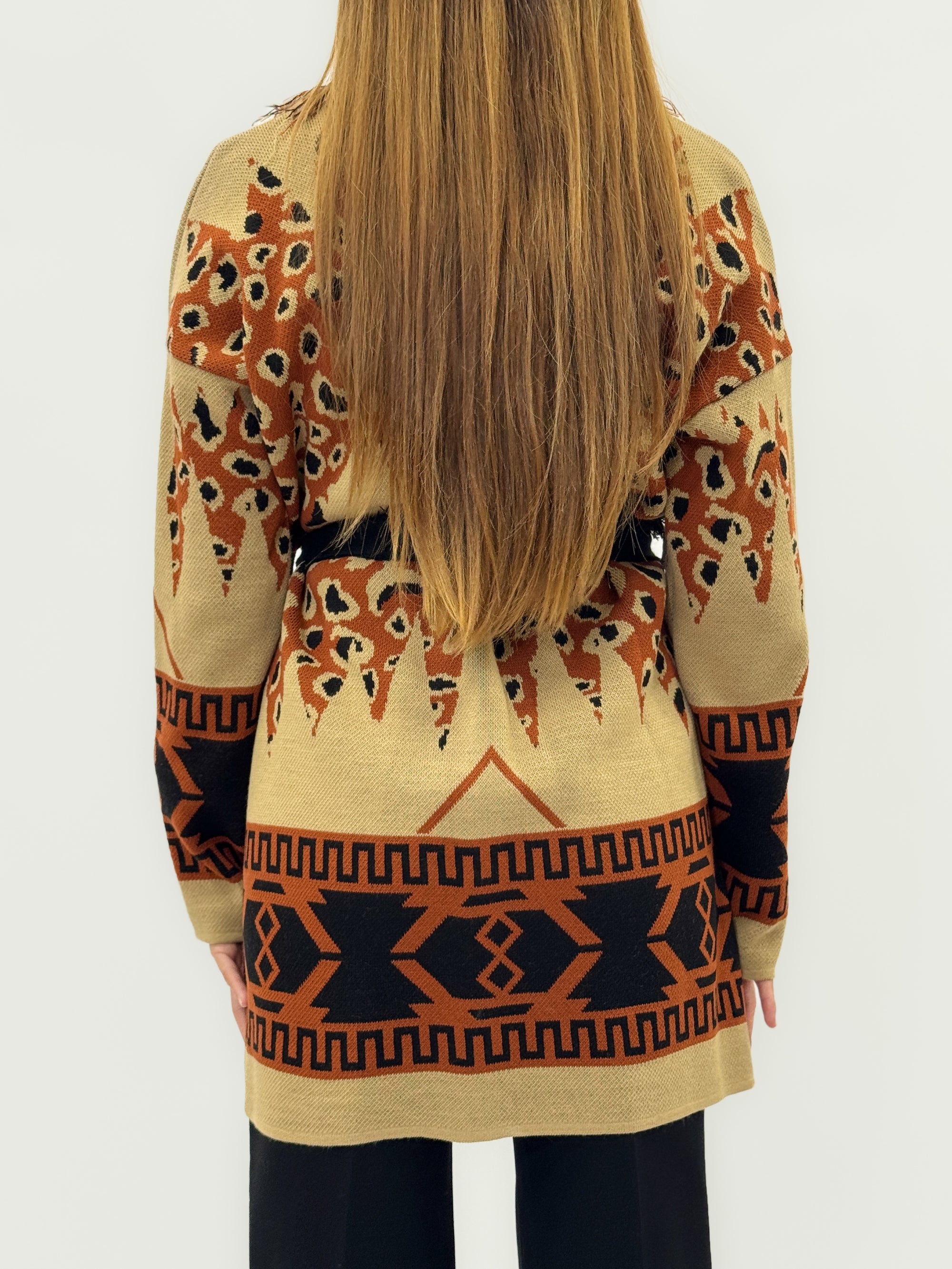 Cardigan fantasia etnica con cintura e frange