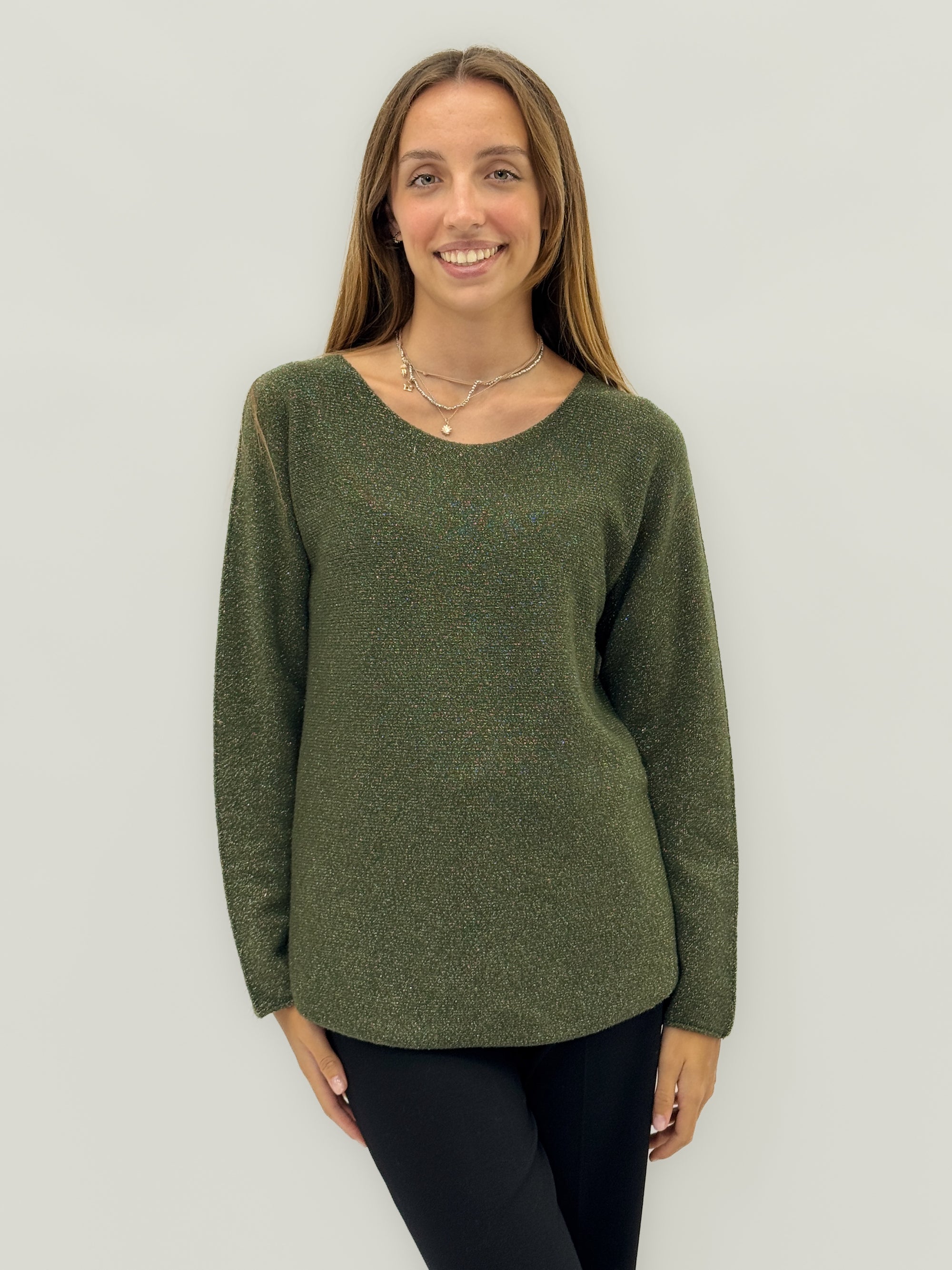 Maglia lurex – Eleganza luminosa e comfort quotidiano