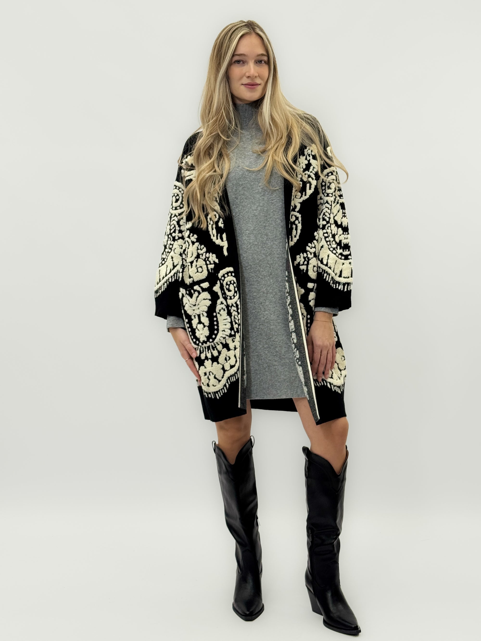 Cappotto in maglia jacquard con motivo floreale