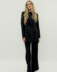 Completo tailleur giacca e pantalone – Taglio palazzo e blazer doppiopetto