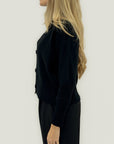 Cardigan corto con collo a revers – Chic e versatile
