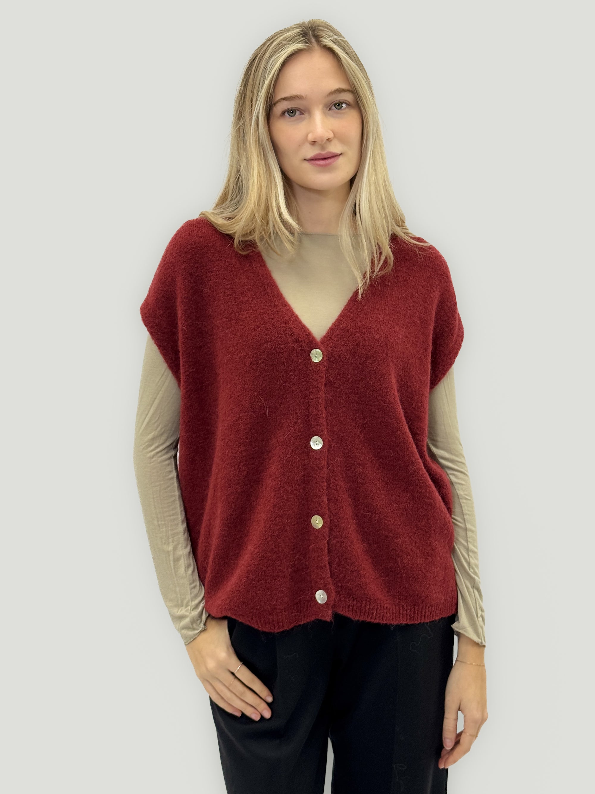 Gilet morbido misto alpaca con bottoni – Effetto peloso