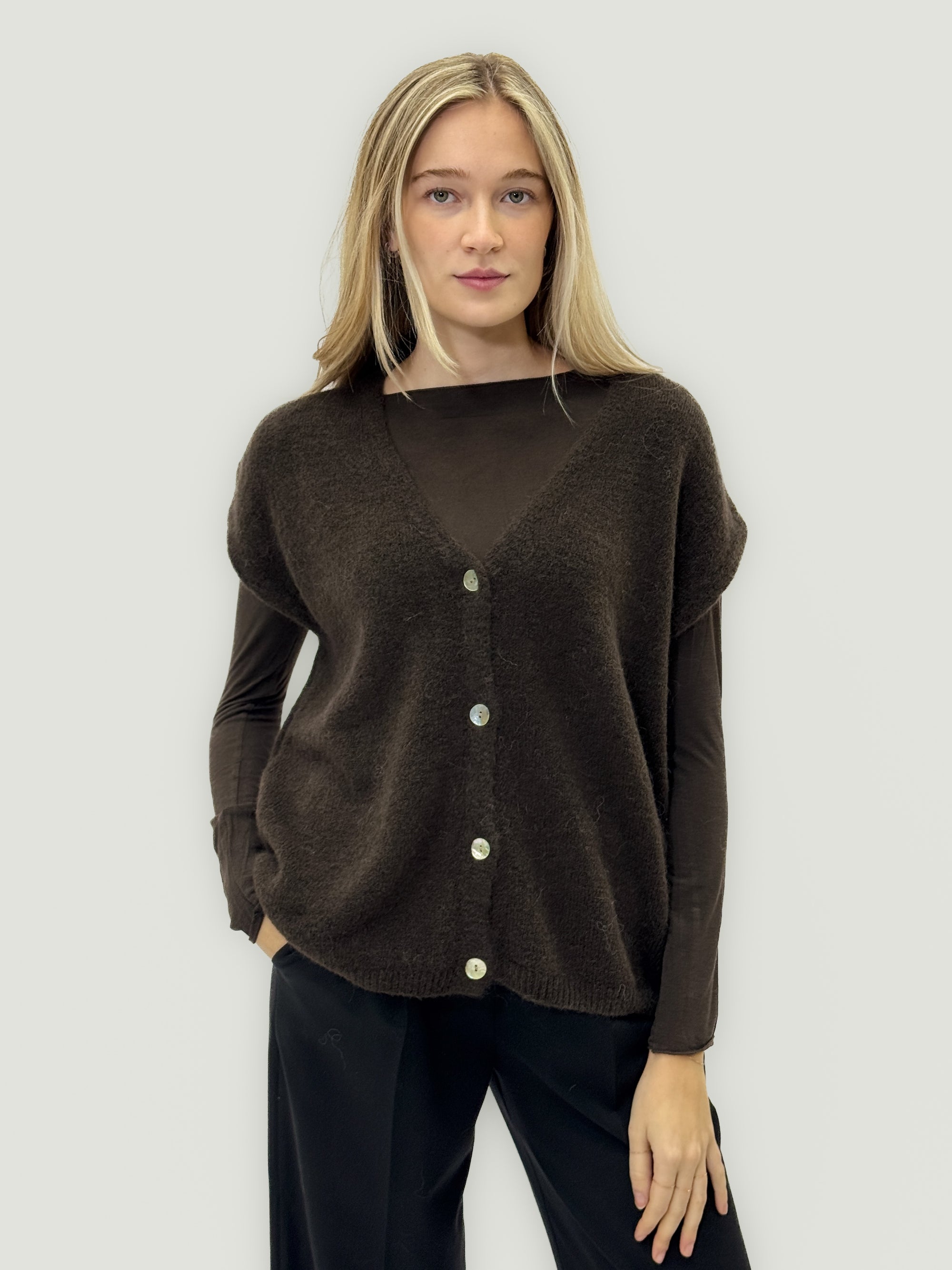 Gilet morbido misto alpaca con bottoni – Effetto peloso