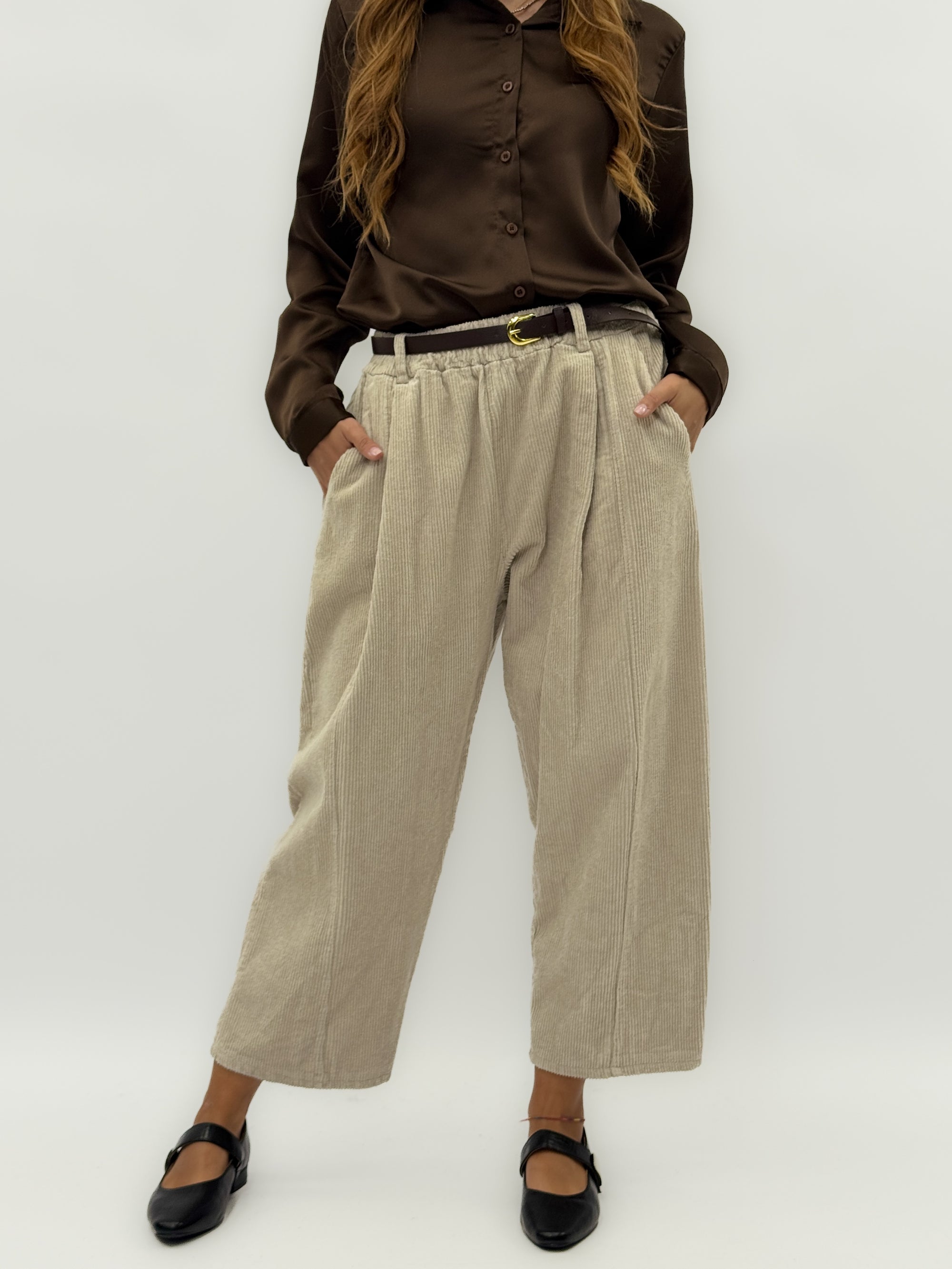 Pantaloni in velluto a coste morbido – Calore e fascino retrò