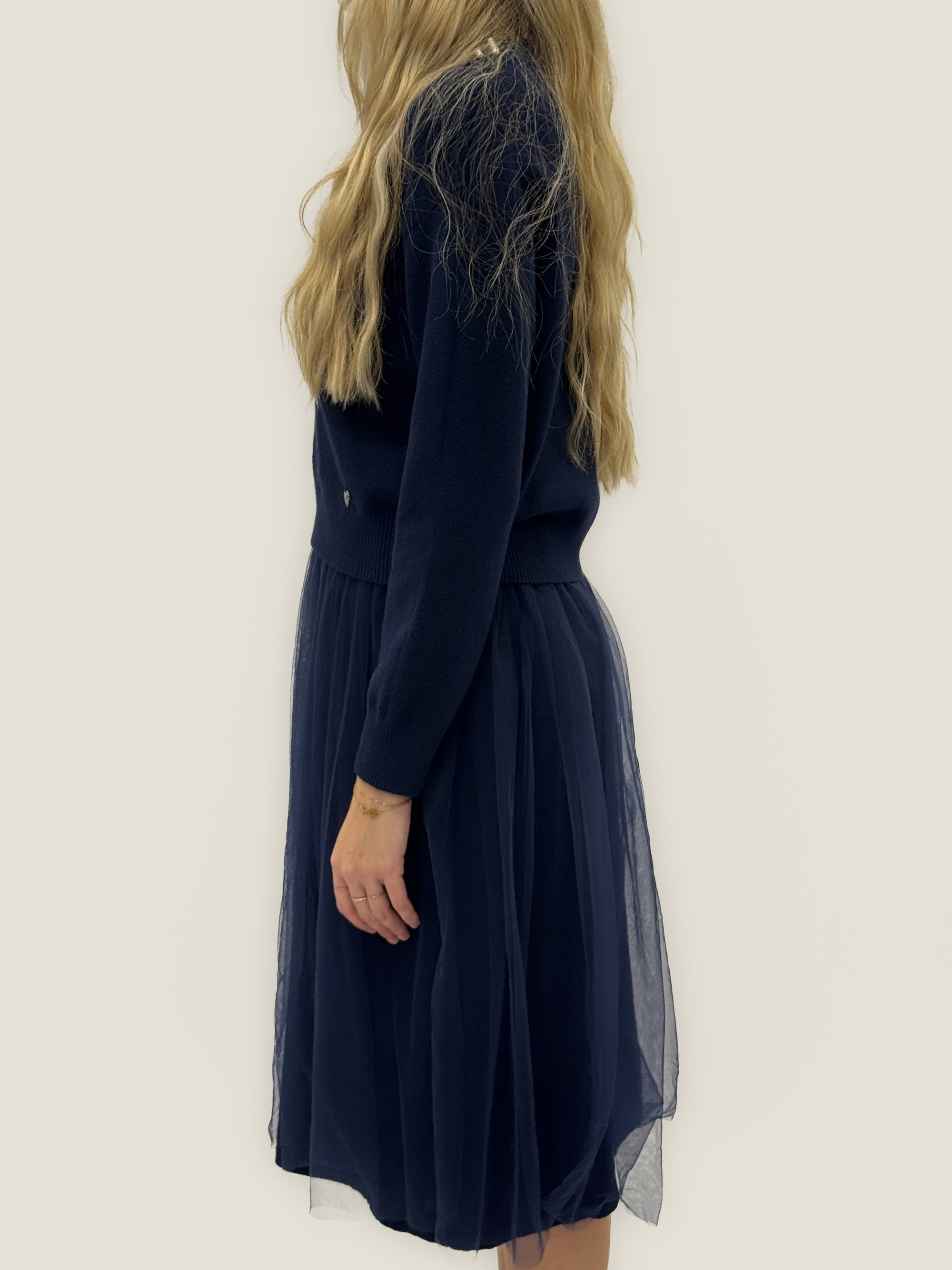 Abito con maglia e gonna in tulle – Colletto gioiello