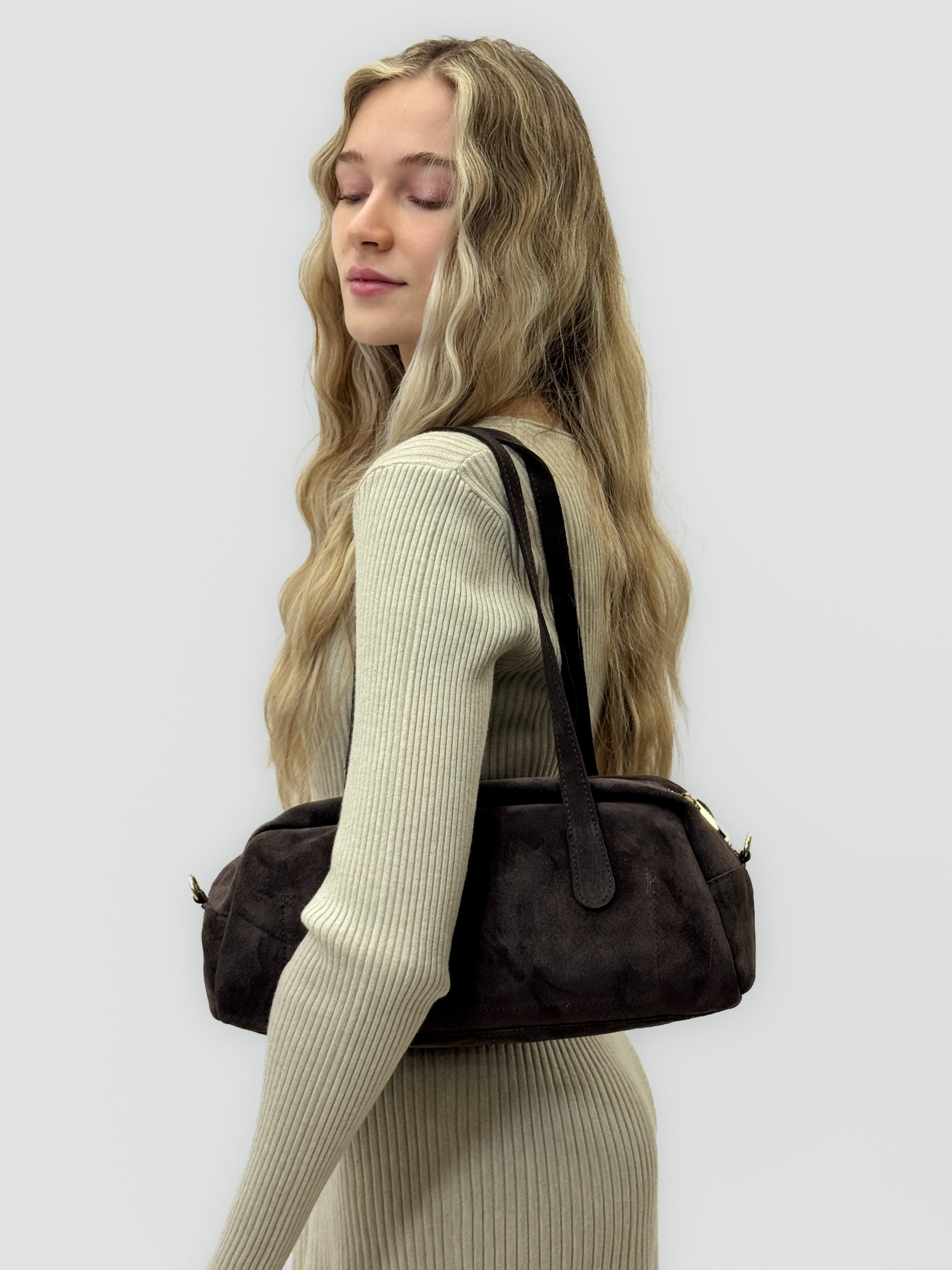 Borsa baguette in vera pelle scamosciata – Made in Italy